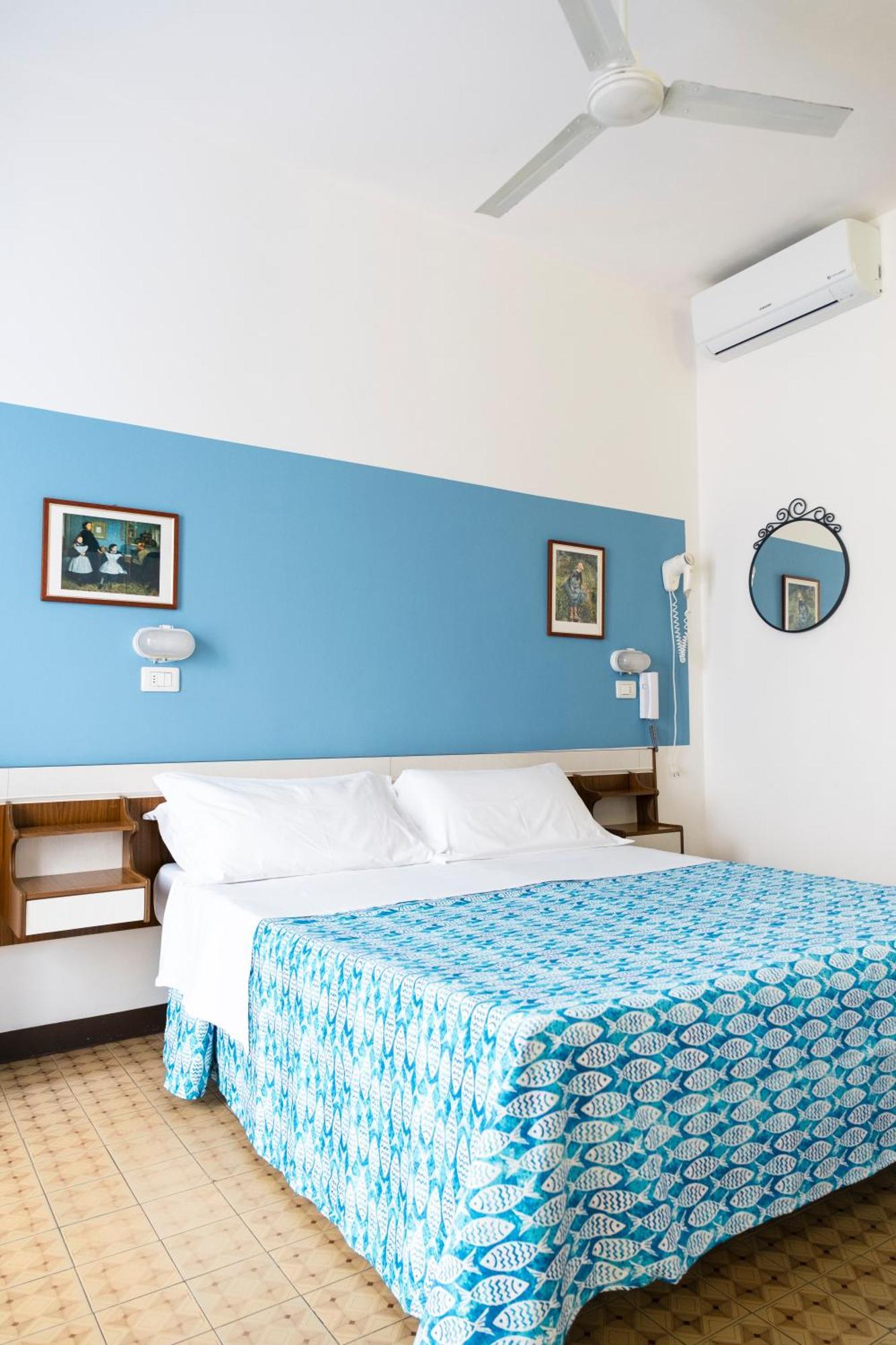 Hotel Cheri Rimini Luaran gambar